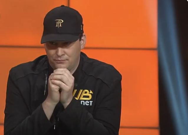 Phill Hellmuth en train de jouer